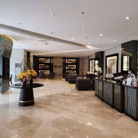 Penthouse Studio At Fame Residence 41St Floor, Shangrila-Megamall Manilla Buitenkant foto