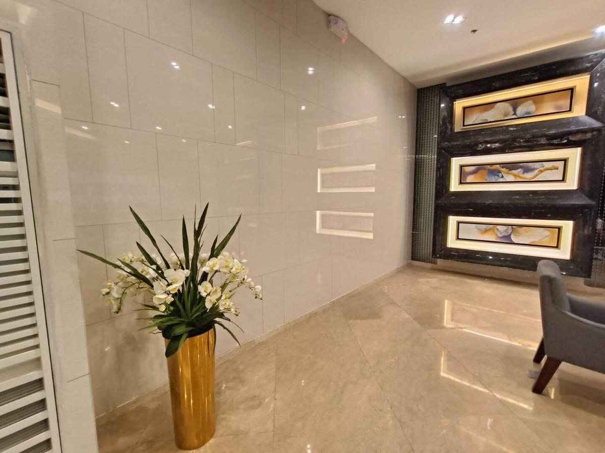 Penthouse Studio At Fame Residence 41St Floor, Shangrila-Megamall Manilla Buitenkant foto