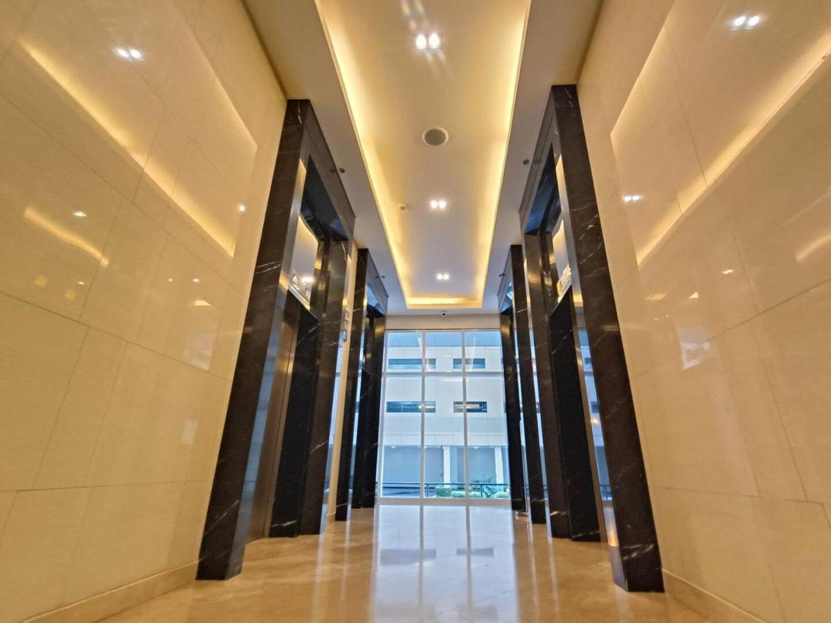 Penthouse Studio At Fame Residence 41St Floor, Shangrila-Megamall Manilla Buitenkant foto